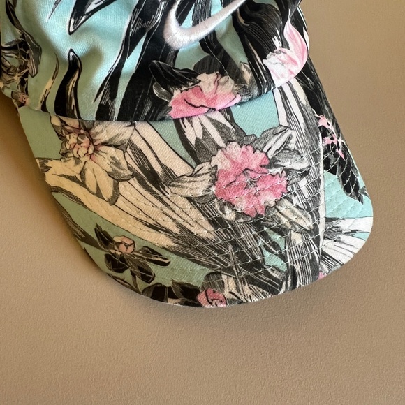 Nike Heritage 86 Floral Cap - Picture 8 of 13
